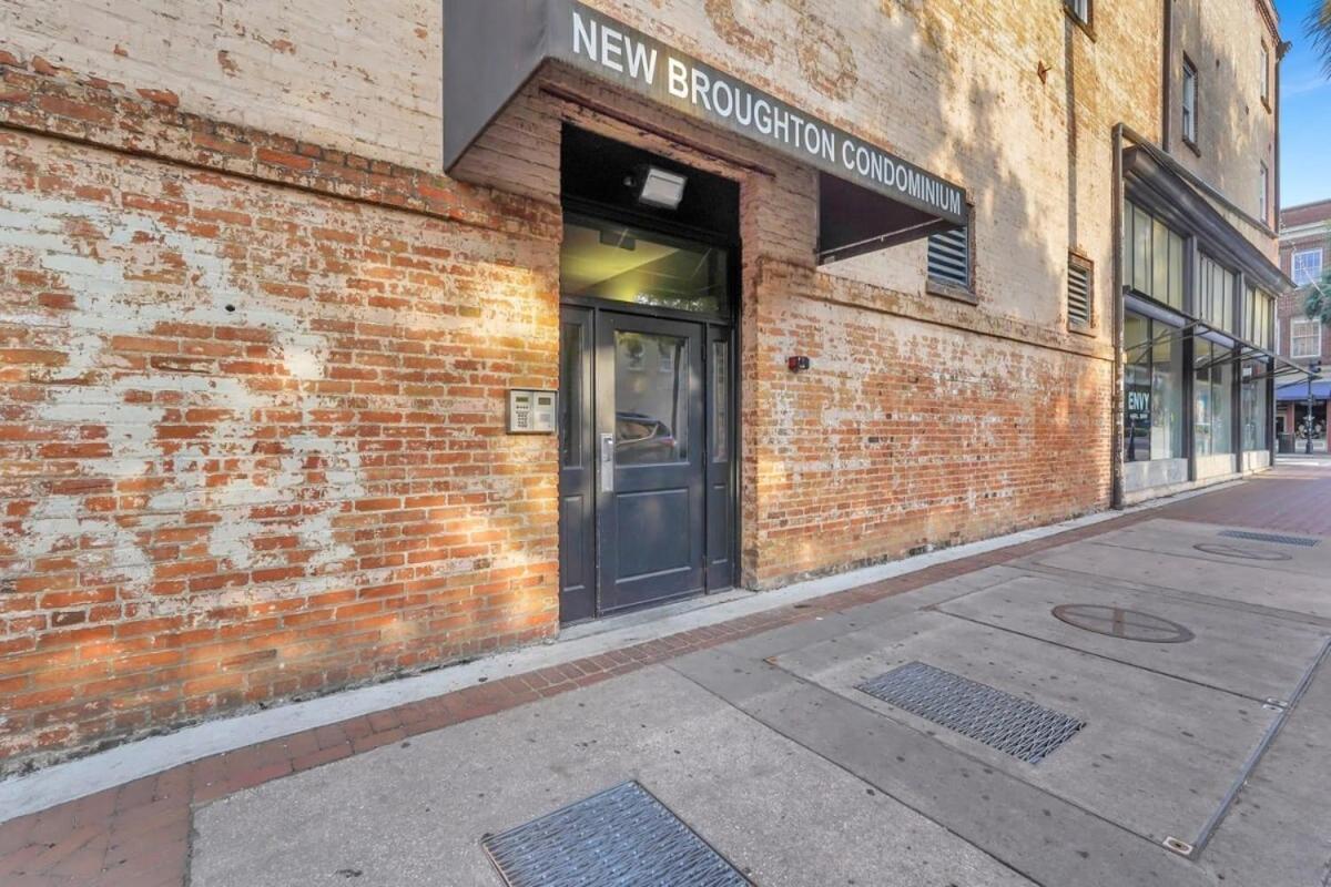 Broughton Bliss Loft- Market Plant Riverside *